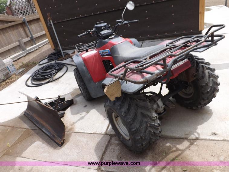 image for item H7029 1986 Kawasaki Bayou 300 ATV