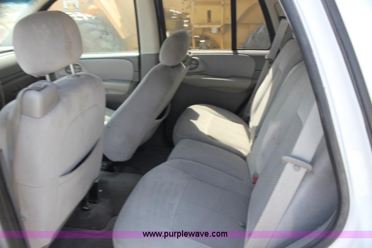 image for item H7430 2008 Chevrolet Trail Blazer LS SUV