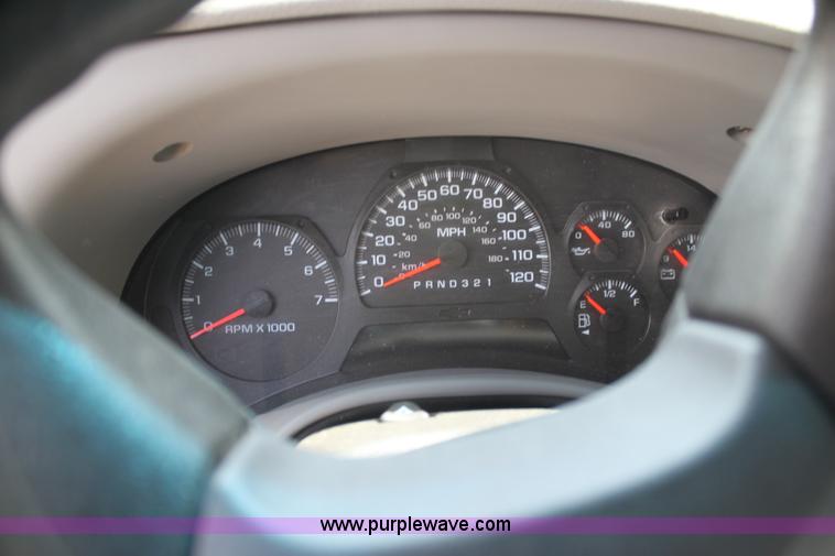 image for item H7430 2008 Chevrolet Trail Blazer LS SUV