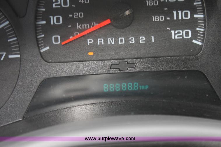 image for item H7430 2008 Chevrolet Trail Blazer LS SUV