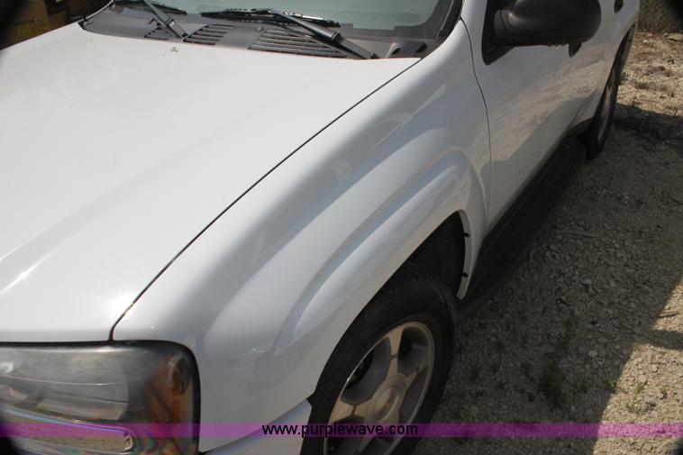 image for item H7430 2008 Chevrolet Trail Blazer LS SUV