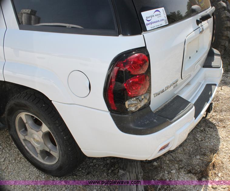 image for item H7430 2008 Chevrolet Trail Blazer LS SUV