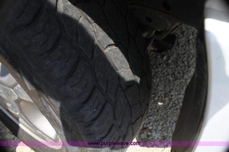 image for item H7430 2008 Chevrolet Trail Blazer LS SUV