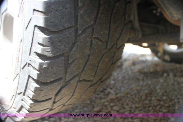 image for item H7430 2008 Chevrolet Trail Blazer LS SUV