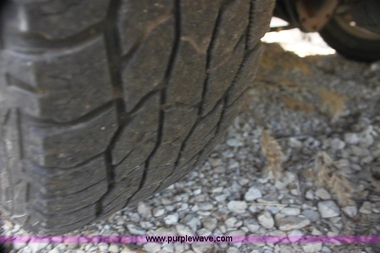 image for item H7430 2008 Chevrolet Trail Blazer LS SUV