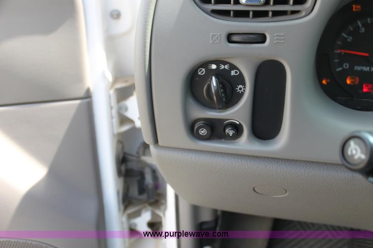 image for item H7431 2008 Chevrolet Trail Blazer LS SUV