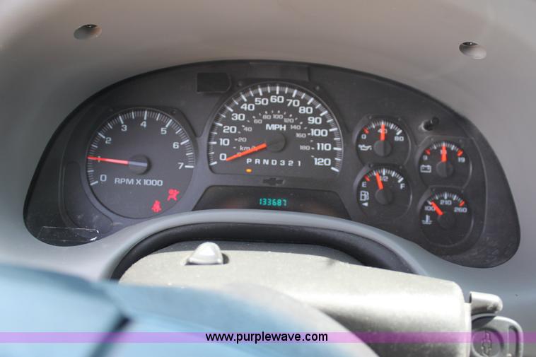 image for item H7431 2008 Chevrolet Trail Blazer LS SUV