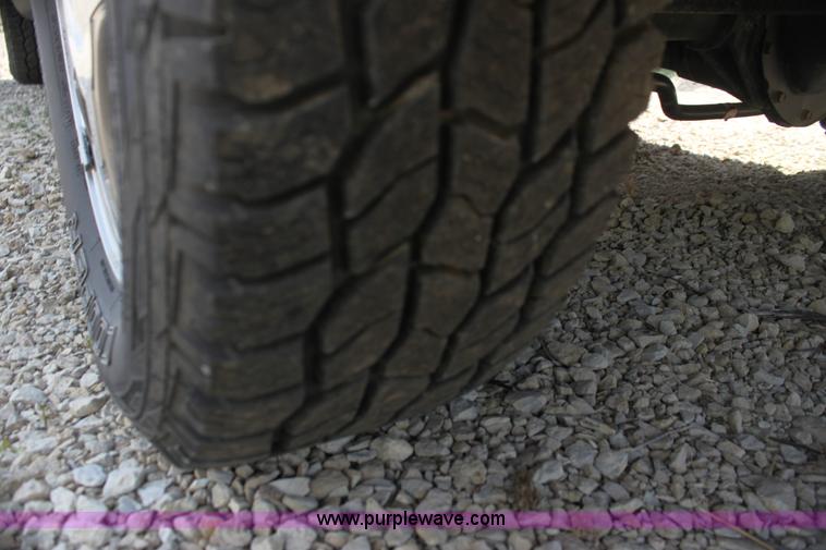 image for item H7431 2008 Chevrolet Trail Blazer LS SUV