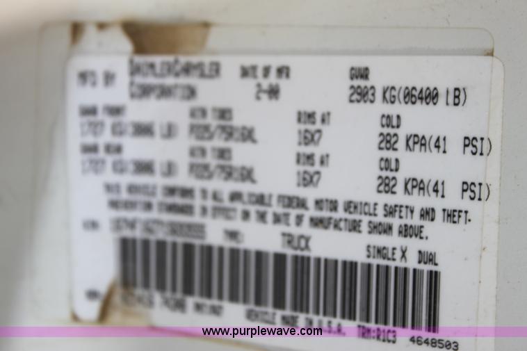 image for item H7432 2001 Dodge Ram 1500 pickup truck