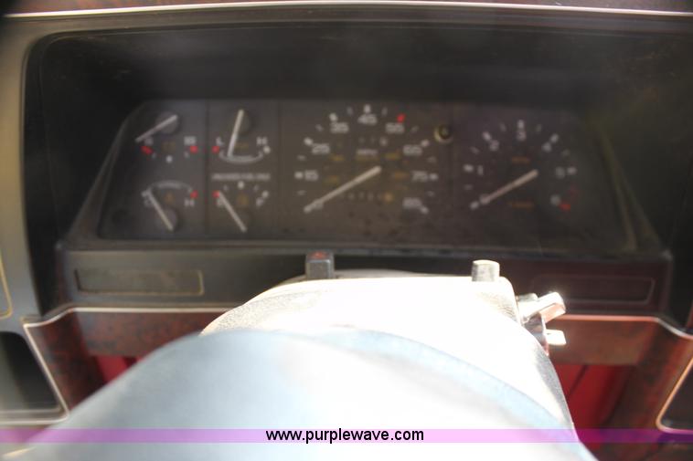 image for item H7439 1989 Ford Ranger XLT SuperCab pickup truck