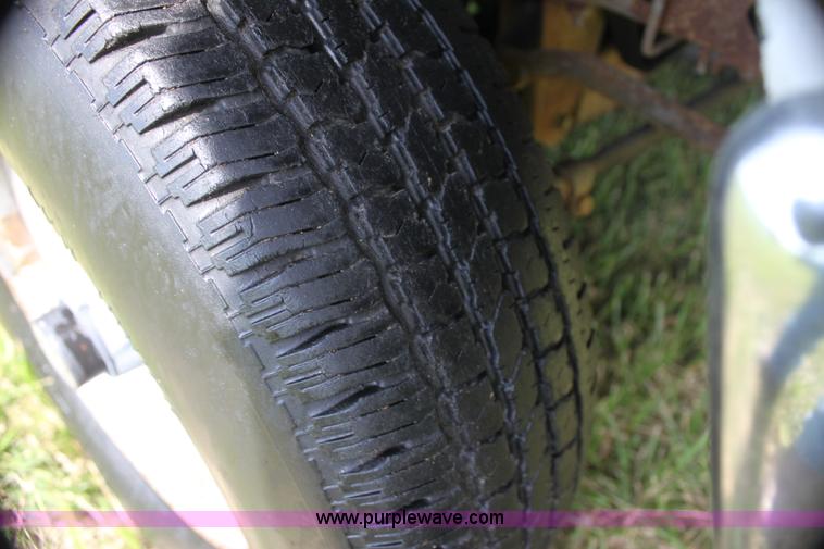 image for item H7439 1989 Ford Ranger XLT SuperCab pickup truck