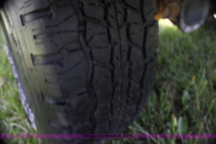 image for item H7439 1989 Ford Ranger XLT SuperCab pickup truck