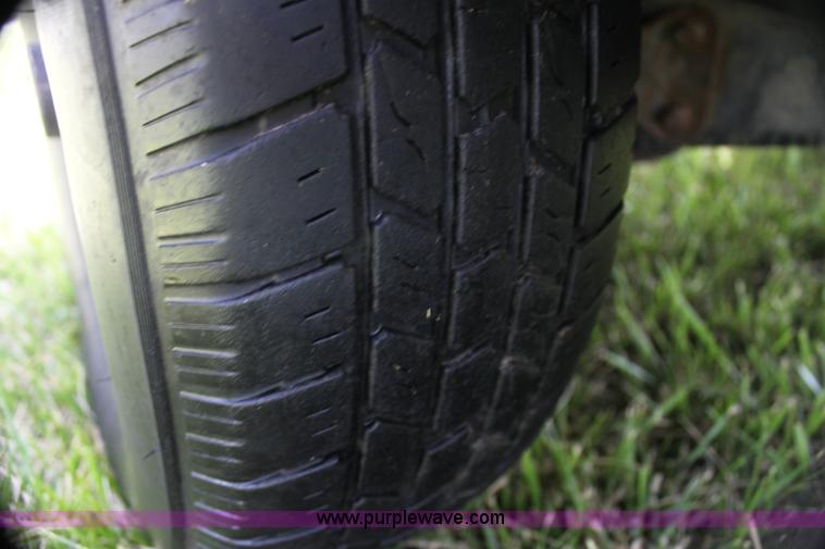 image for item H7439 1989 Ford Ranger XLT SuperCab pickup truck