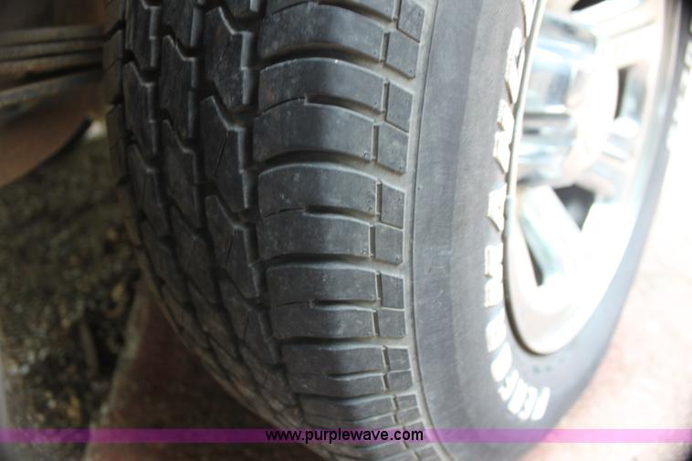 image for item H7448 2003 Ford Ranger pickup truck