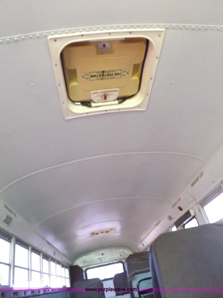 image for item I7721 1996 American Transportation bus