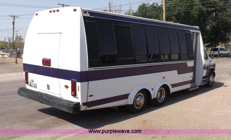 image for item I7723 1995 Ford Econoline E350 transit bus