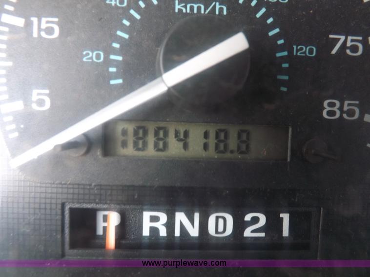 image for item I7723 1995 Ford Econoline E350 transit bus