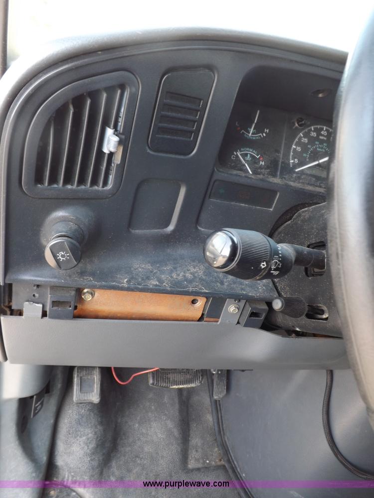 image for item I7723 1995 Ford Econoline E350 transit bus