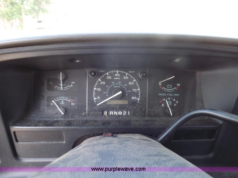 image for item I7723 1995 Ford Econoline E350 transit bus