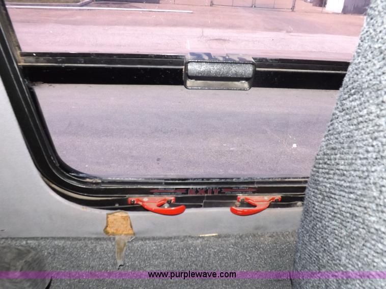 image for item I7723 1995 Ford Econoline E350 transit bus