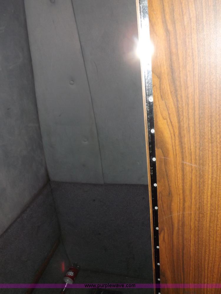 image for item I7723 1995 Ford Econoline E350 transit bus