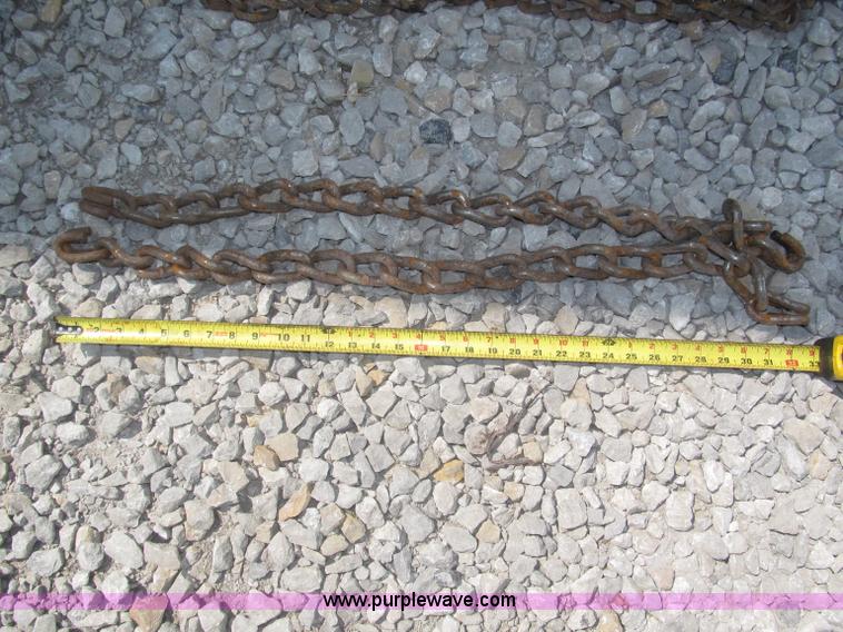 image for item K9732 Assorted tire chain crossbars