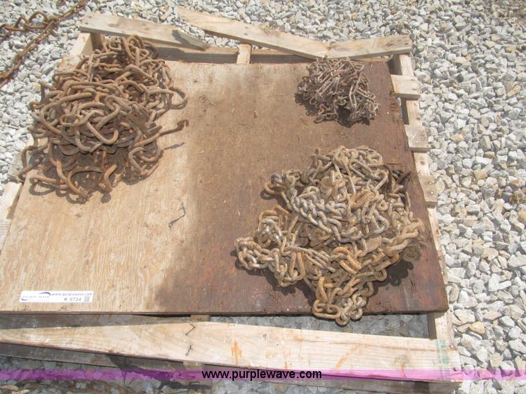 image for item K9734 Assorted tire chains