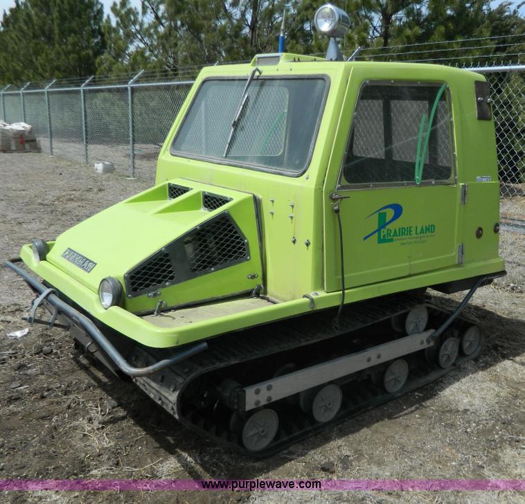 image for item Y9290 1974 Cushman Trackster utility vehicle