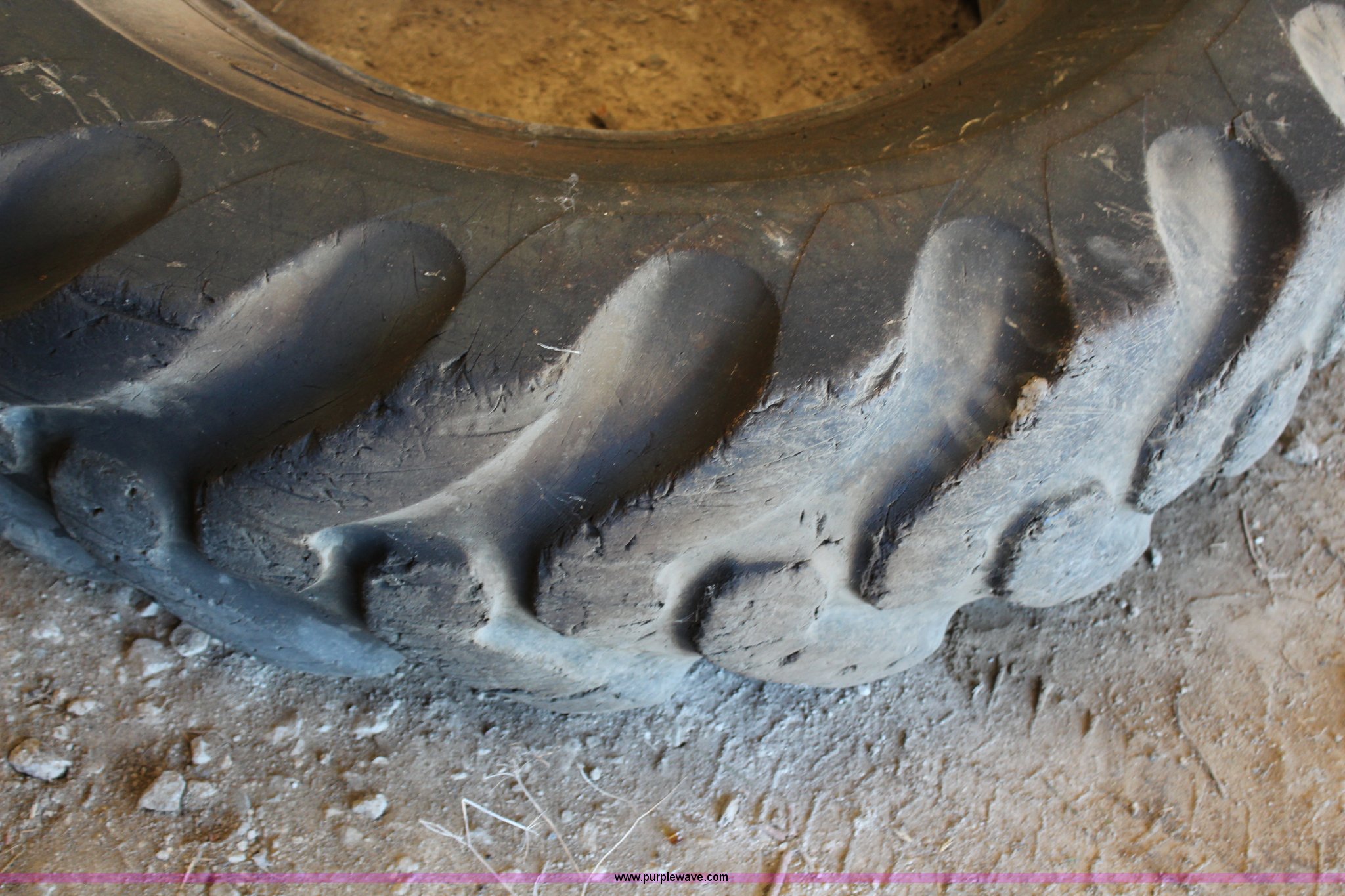 13.0024 tire in Kansas City, KS Item AU9203 sold