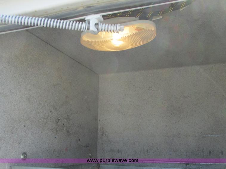 image for item A8575 2007 Ford F550 XL Super Duty service truck with crane