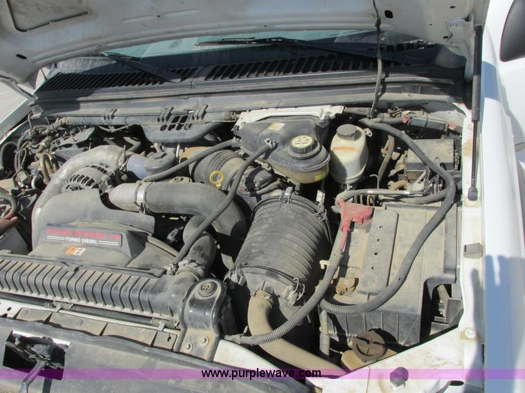 image for item A8575 2007 Ford F550 XL Super Duty service truck with crane