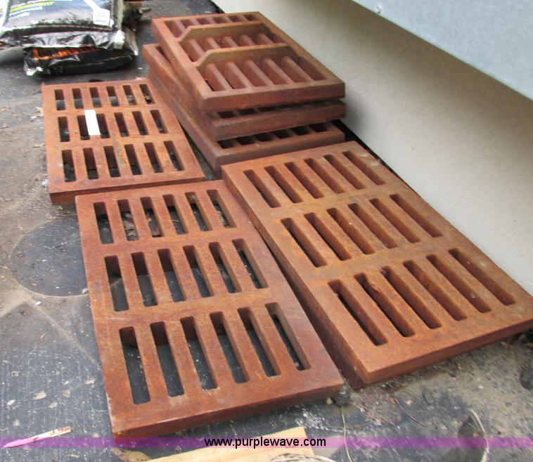 (8) heavy duty steel trench drain grates in Blue Springs, MO Item