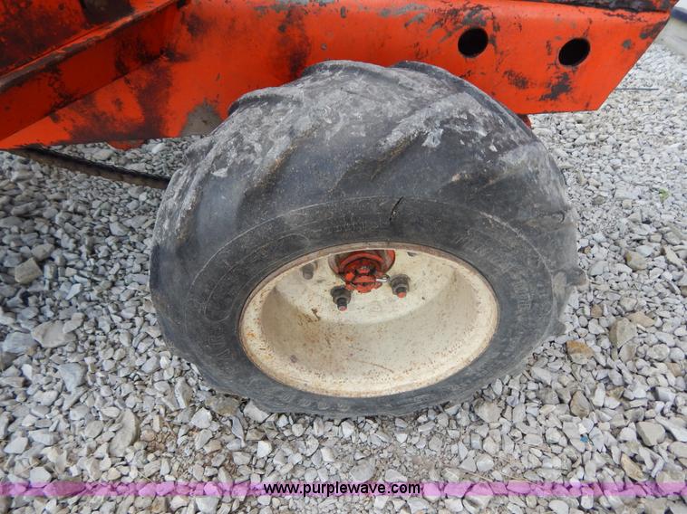 image for item AE9828 Ditch Witch VP12 cable plow