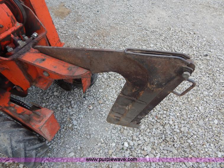 image for item AE9828 Ditch Witch VP12 cable plow