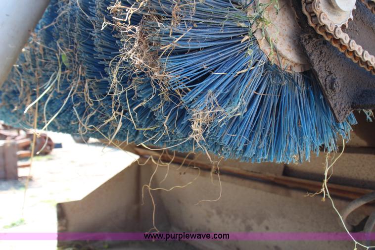 image for item AU9164 Bobcat 72" sweeper skid steer attachment