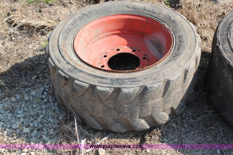 image for item AU9168 (7) skid steer tires and wheels