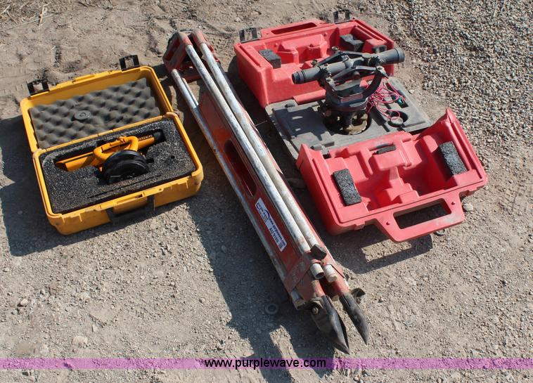 image for item AU9169 (2) transit levels