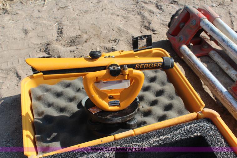 image for item AU9169 (2) transit levels