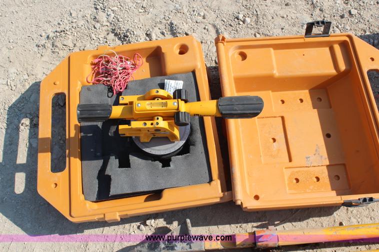 image for item AU9170 (2) transit levels