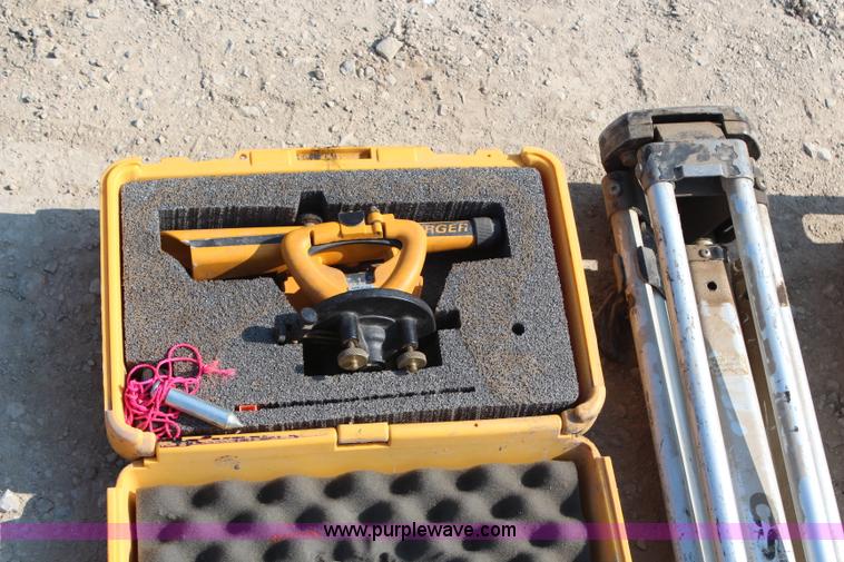 image for item AU9171 (2) Berger transit levels