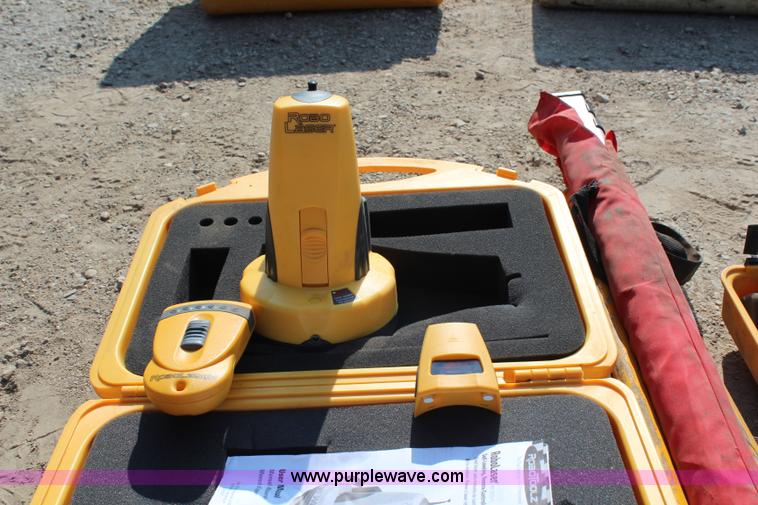 image for item AU9172 Robo laser level