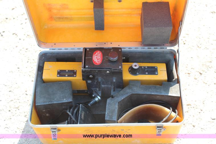 image for item AU9173 (2) pipe lasers