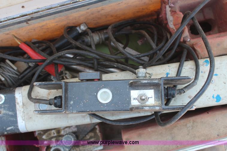 image for item AU9173 (2) pipe lasers