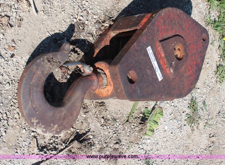 image for item AU9195 Crosby Laughlin 20 ton block