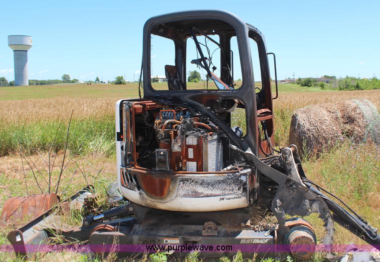 image for item AU9204 Bobcat 430 Fast Track compact excavator