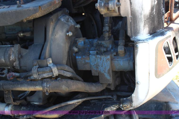 image for item AU9204 Bobcat 430 Fast Track compact excavator