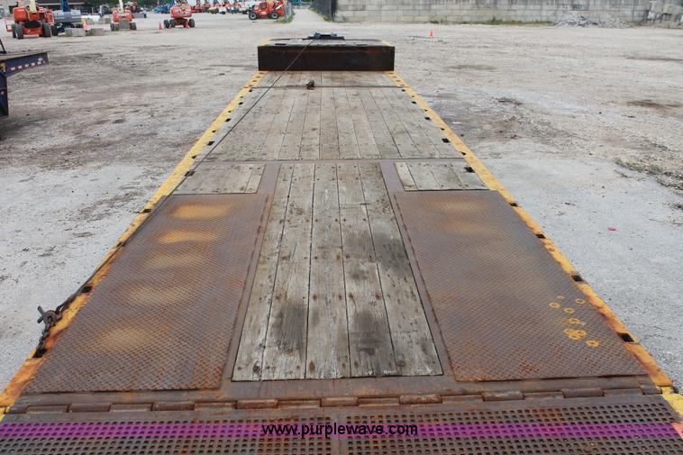 image for item D4770 2006 Trail-Eze TE80HT heavy duty hydraulic tail trailer