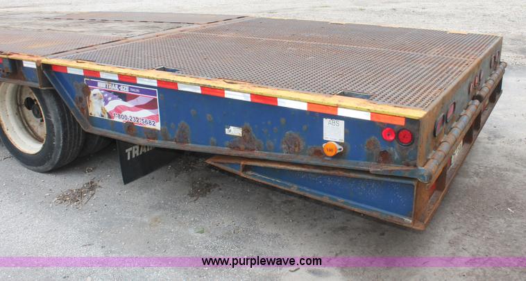 image for item D4770 2006 Trail-Eze TE80HT heavy duty hydraulic tail trailer