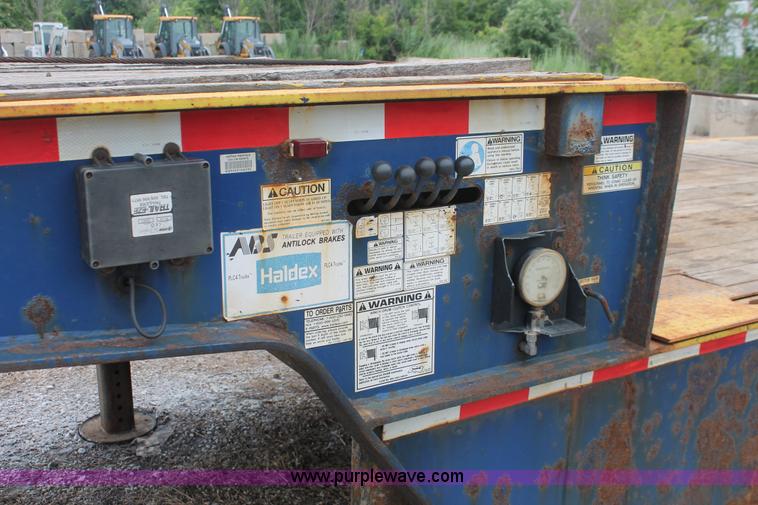 image for item D4770 2006 Trail-Eze TE80HT heavy duty hydraulic tail trailer