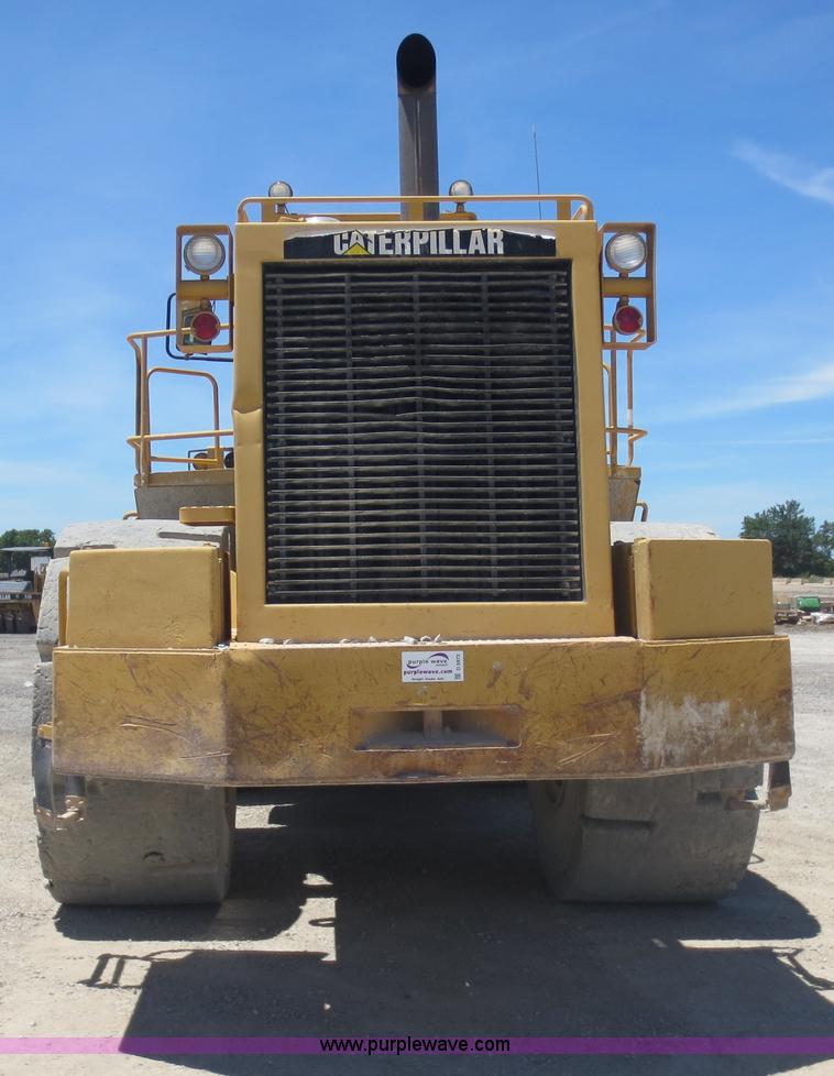 image for item D5972 1992 Caterpillar 988B wheel loader
